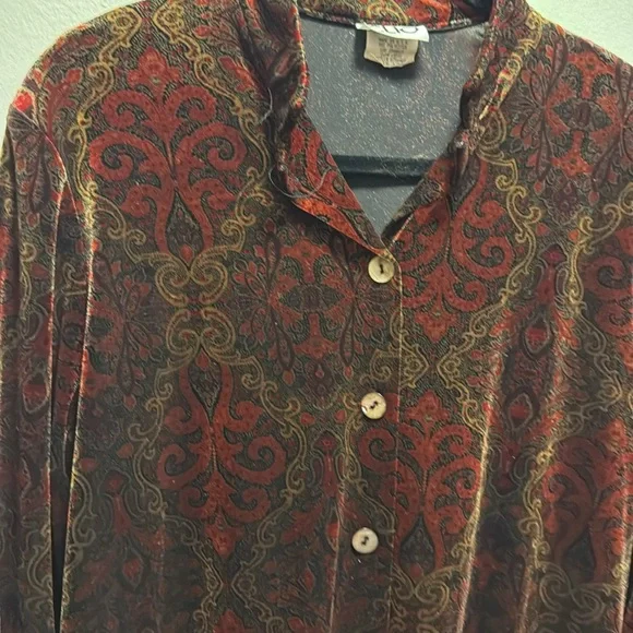 Dark velvet vintage paisley shirt. In great condition! - Picture 2 of 6
